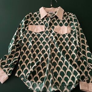 Beautiful ZOOM shirt